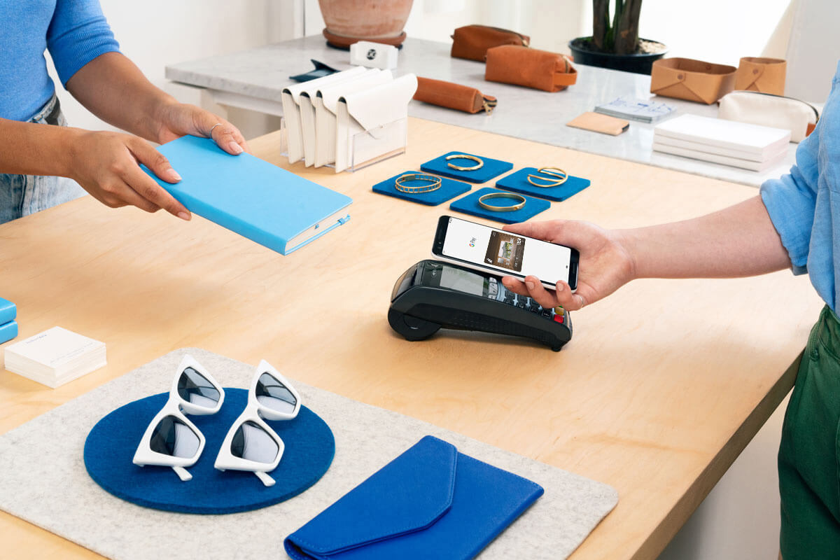 With Google Pay, you only need to bring your device to the merchant's terminal | Tatra banka With Google Pay, you only need to bring your device to the merchant's terminal